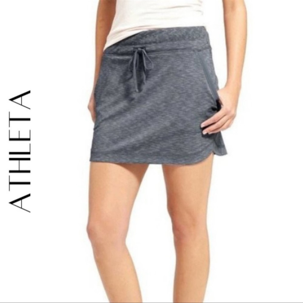 Athleta bluish Grey Techie Terry Skirt Size small tall